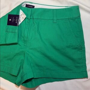 NWT J. Crew Kelly / Clover Green Classic Chino 3.5” Inseam Shorts, Size 6